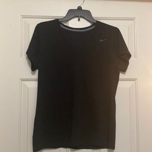 Nike Short Sleeve Tshirt Size Large Black